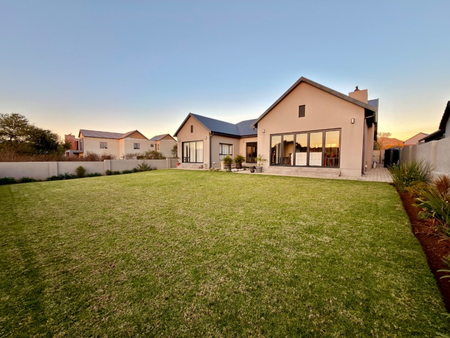 3 Bedroom Property for Sale in Landsmeer Residential Estate North West
